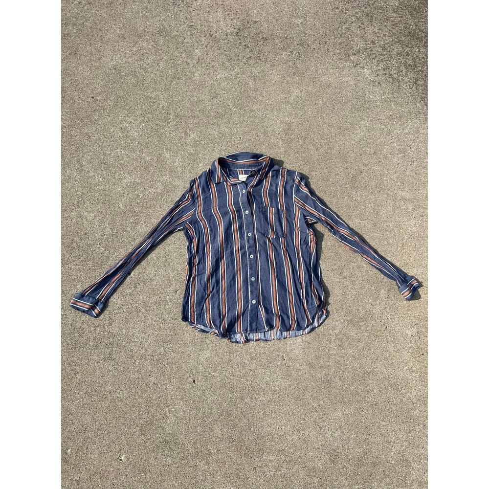 Universal Thread Striped Blouse Medium Coastal Cottagecore Retro Button Down‎